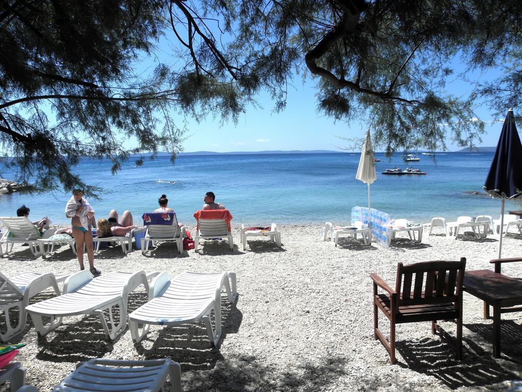 Beach Guesthouse Mediteran Podstrana Ruang foto